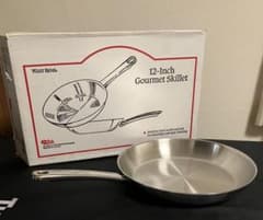 Tupperware タッパーウェア WESTBEND スキレット フライパンのサムネイル