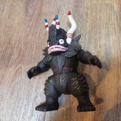 ミクラス 2006 ウルトラマン怪獣フィギュア - メルカリ