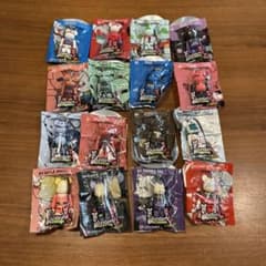 ベアブリック　ガンダム　コンプリート　16体のサムネイル