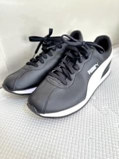 【美品】PUMA プーマ スニーカー 黒 26.5cm【室内履きのみ】靴底きれいのサムネイル