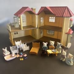 シルバニアファミリー　赤い屋根の大きなお家のサムネイル
