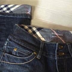 BURBERRYのサムネイル