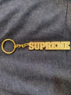 Supreme Block Logo Keychainのサムネイル