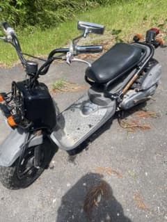 ホンダ スクーター ズーマー　車体のサムネイル
