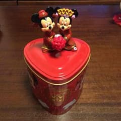 ディズニー缶 マカオのサムネイル