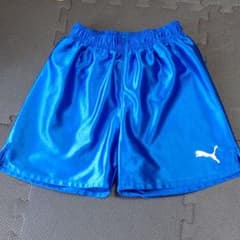 PUMA　サッカー、フットサルパンツのサムネイル