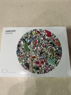 【新品・未開封】wacom intuos pro mediumのサムネイル