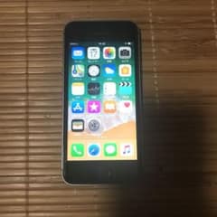 iPhone 5s Space Gray 32 GB Y!mobile おまけ付のサムネイル