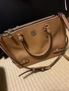 みなみ様専用　Tory burchトリーバーチ　キャメル　トートバッグのサムネイル