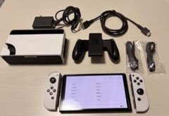 Nintendo Switch 有機ELモデル ホワイトのサムネイル