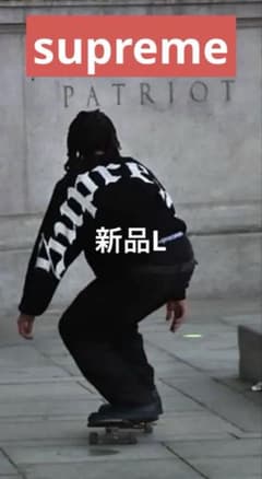 Supreme Old English Printed Sweater サイズL