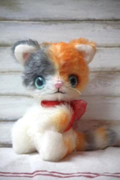 Ωぽたぽた工房Ω 鯉カラー 三毛猫 着せ替えセット ハンドメイド アートドール Ωぽたぽた工房Ω 鯉カラー 三毛猫 着せ替えセット ハンドメイド アート