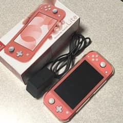 Nintendo Switch Lite 本体 ACアダプタ 付き 箱有 中古品のサムネイル