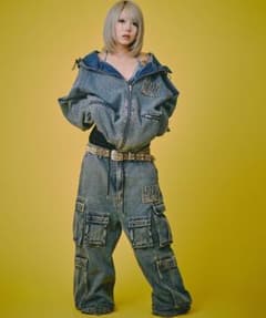 タグ付き最安値「ガルフィー」ぐるグニャデニムカーゴワイドパンツ 