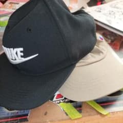 ナイキ　帽子のサムネイル