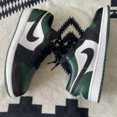 NIKE Air Jordan 1 Low  ナイキ　エアジョーダン　スニーカーのサムネイル