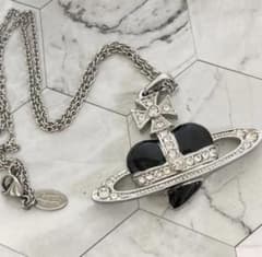 Vivienne Westwood ディアマンテハートネックレス ブラックのサムネイル