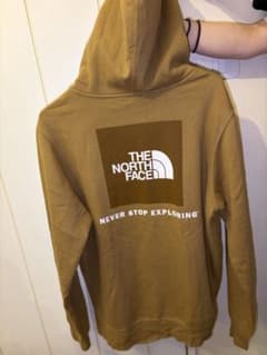 ノースフェイス パーカー ★ ブリティッシュカーキ The North Faceのサムネイル