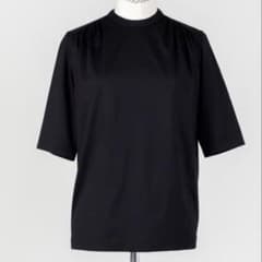 美品　deres デレス ブラック first class tシャツ 美品 deres デレス ブラック first class tシャツ - メルカリ
