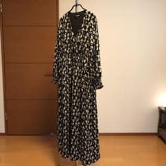 【授乳しやすい】カシュクールネックポケット付ロングワンピースのサムネイル