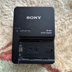 SONY BC-QZ1 バッテリーチャージャー 本体のみのサムネイル