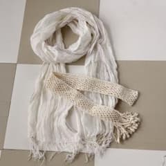 ホワイト系ガーゼストール