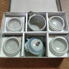 新品未使用品  まるほん陶器蓋付き陶器 陶器五個セットのサムネイル