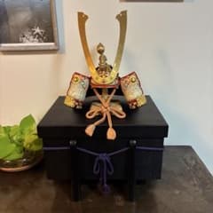 Japanese antique 兜のサムネイル