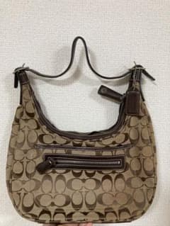 COACH シグネチャー ハンドバッグ ブラウンのサムネイル