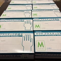 サラヤ プラスチック手袋E パウダーフリー M 100枚入 エプロン97枚