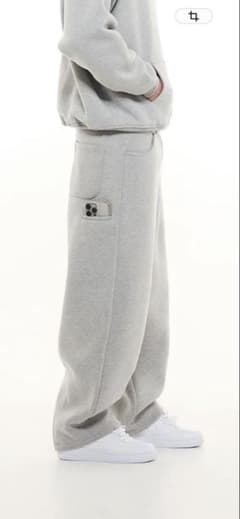 3/14本日限定価格新品未使用sweats collective スウェパンXL - メルカリ