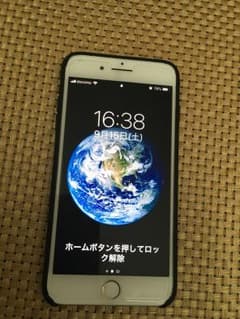 iPhone 7 Plus Gold 128 GB SIMフリーのサムネイル