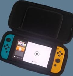 ニンテンドースイッチ 本体 ネオンブルー ネオンオレンジのサムネイル