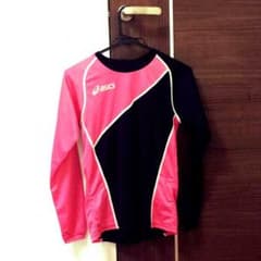 asicsロングTシャツのサムネイル