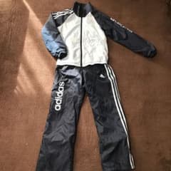 shinさま専用　adidas  水色　ジャージ上下セット　140のサムネイル