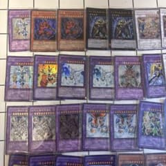 遊戯王OCG 大量まとめ売り E・HERO等のサムネイル
