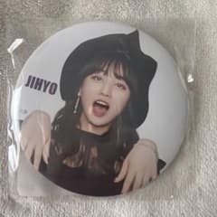 twice ジヒョ 缶バッジ - メルカリ