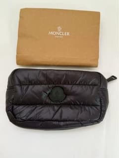 ５点　モンクレールパルファムセットの香水付属ポーチ　ポーチのみ　ブラック モンクレールパルファムセットの香水付属ポーチ ポーチのみ ブラック
