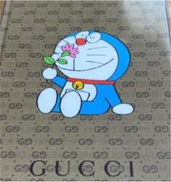 ドラえもんとGUCCIのノート　cancamのサムネイル