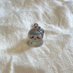 ちいかわ ハチワレ かたつむり クリアチャームのサムネイル
