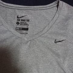 送料込☆NIKE   Tシャツ   ランニングのサムネイル