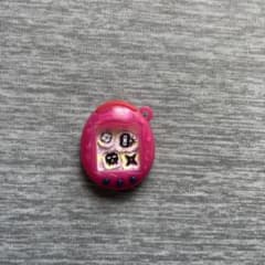 たまごっちカプセルトイ ピンク　チェーンなしのサムネイル