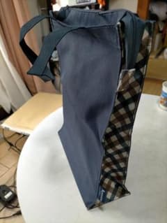 アクアスキュータム　A4トートバッグのサムネイル