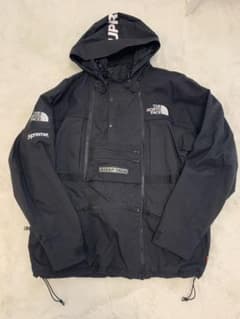 期間限定値下げ16SS SUPREME×TNFコラボ マウンテンパーカーのサムネイル