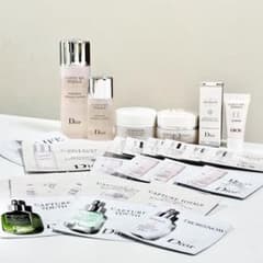Dior　スキンケアサンプル４６点セット Dior ディオール スキンケア サンプルセット カプチュールトータルなど