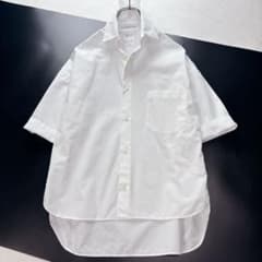 美品 マディソンブルー J.BRADLEY B刺繍 半袖シャツ ブラウン vn2 美品✨】マディソンブルー J.BRADLEY SHIRT B刺繍 白 01 - メルカリ