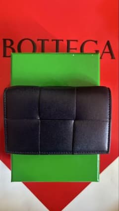 BOTTEGA VENETA マキシイントレチャート 名刺入れのサムネイル