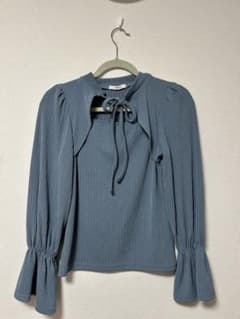 mily bilet 長袖トップスのサムネイル