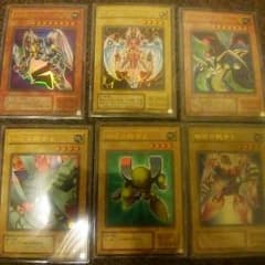 遊戯王 限定カードのサムネイル