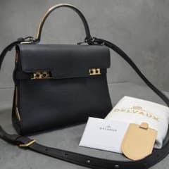 DELVAUX タンペート MM ブラック クリスピーカーフ ハンドバッグ